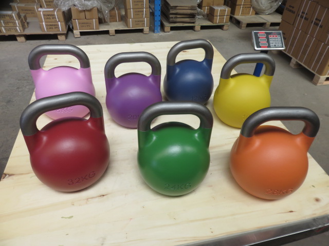 Inspekcja przed wysyłką: Kettlebell wyczynowy STAMINA — 7 gramatur, 703 szt. | Czerwiec 2026 | PASS